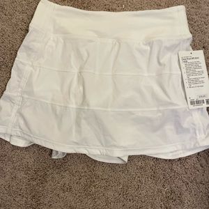 Lululemon Pace Rival Skirt.